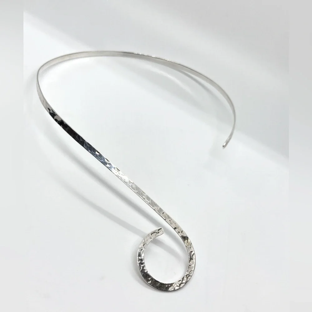 Vtg 925 Sterling Silver Hammered Choker Torc Torque Collar Necklace | 10” + 2.5” - Picture 2 of 14